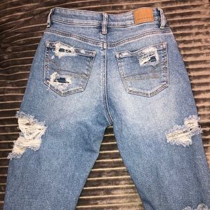 American Eagle Mom Jeans